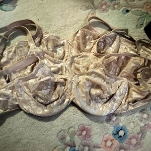 3 Pack GUC Wacoal 40DD underwire bra, no padding, floral lace mesh on top VERY …